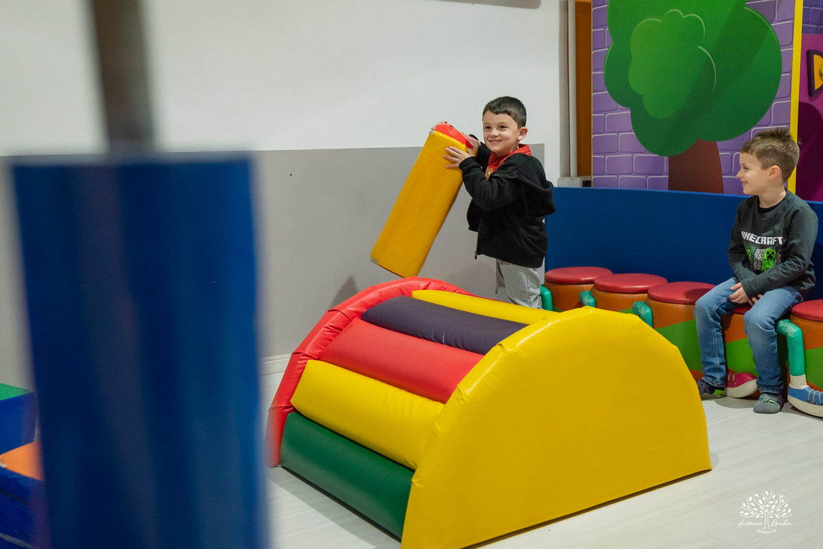 fotografia-infantil - fotógrafo-de-aniversário - fotografia-com-família - fotografia-de-crianças - fotografia-afetiva - fotógrafo-em-pelotas - fotografia-de-família - festa-infantil-com-irmãos - lembranças-em-fotografias - -antonio-rocha - renata dalbann