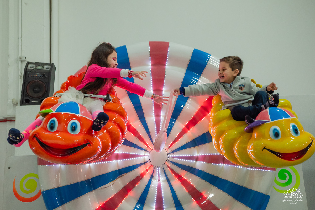 fotografia-infantil - fotógrafo-de-aniversário - fotografia-com-família - fotografia-de-crianças - fotografia-afetiva - fotógrafo-em-pelotas - fotografia-de-família - festa-infantil-com-irmãos - lembranças-em-fotografias - -antonio-rocha - renata dalbann