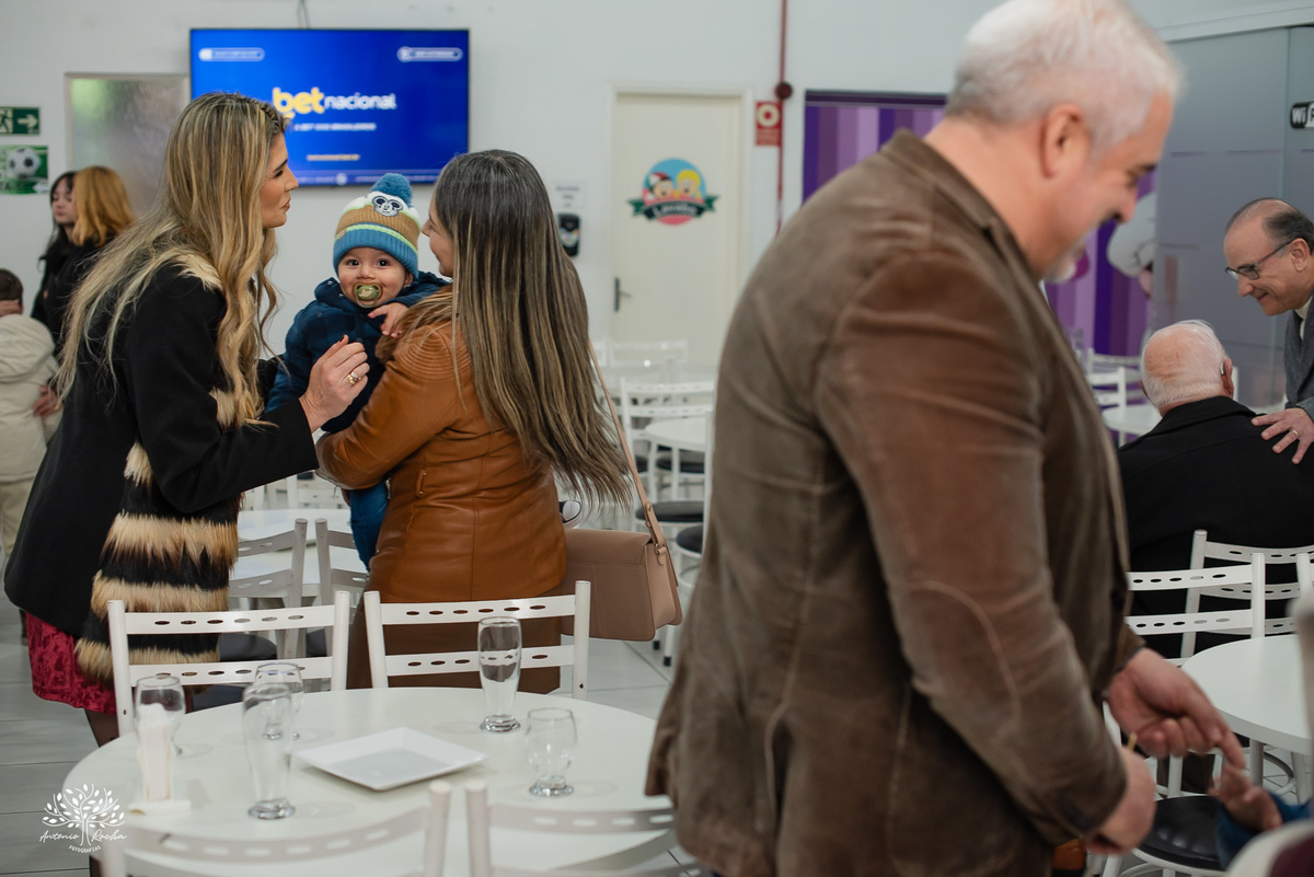 fotografia infantil - primeiro aninho - Arte e Riso - festa infantil - fotografia de aniversário - ensaio infantil - borboletas na decoração  - batizado Yasmin - fotógrafo em Pelotas - Antonio Rocha Fotografias – Fotógrafo Aniversário Infantil