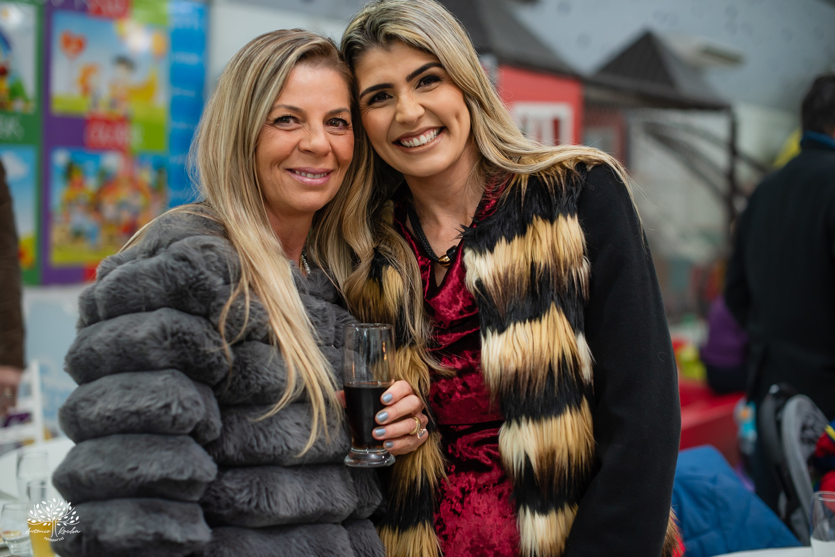 fotografia infantil - primeiro aninho - Arte e Riso - festa infantil - fotografia de aniversário - ensaio infantil - borboletas na decoração  - batizado Yasmin - fotógrafo em Pelotas - Antonio Rocha Fotografias – Fotógrafo Aniversário Infantil