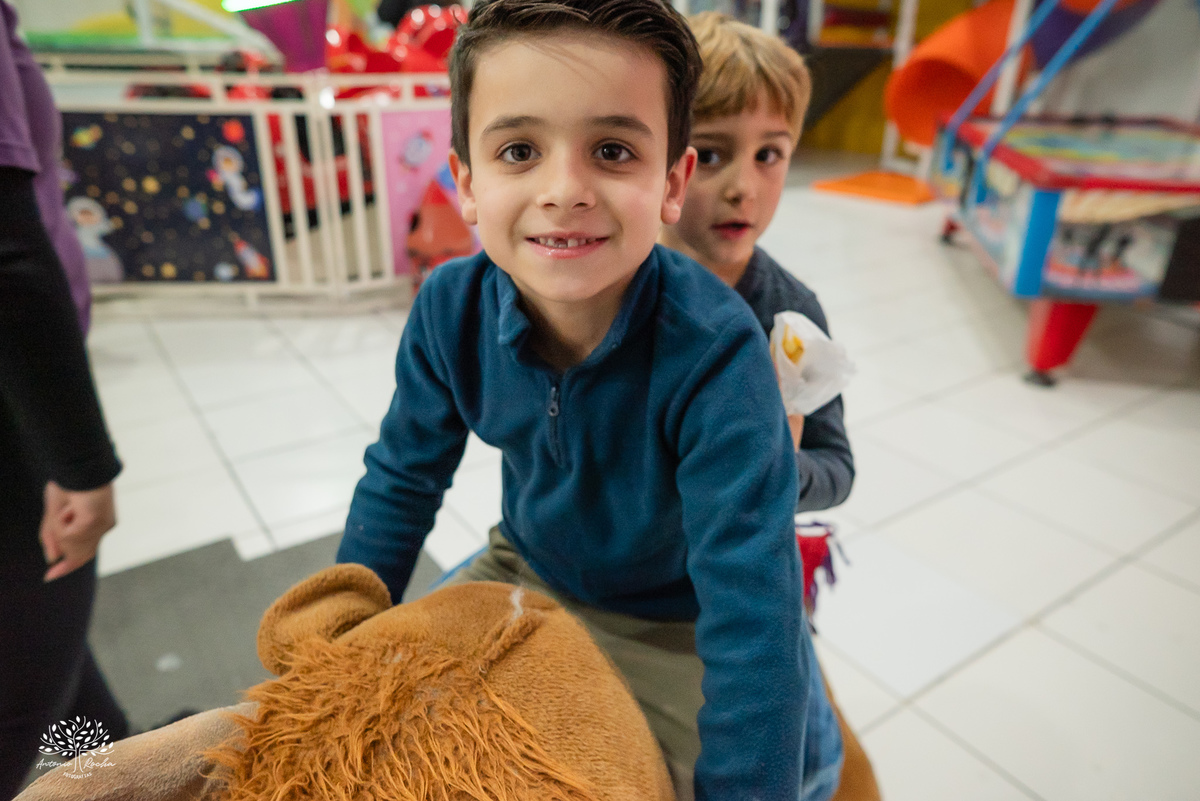 fotografia infantil - primeiro aninho - Arte e Riso - festa infantil - fotografia de aniversário - ensaio infantil - borboletas na decoração  - batizado Yasmin - fotógrafo em Pelotas - Antonio Rocha Fotografias – Fotógrafo Aniversário Infantil