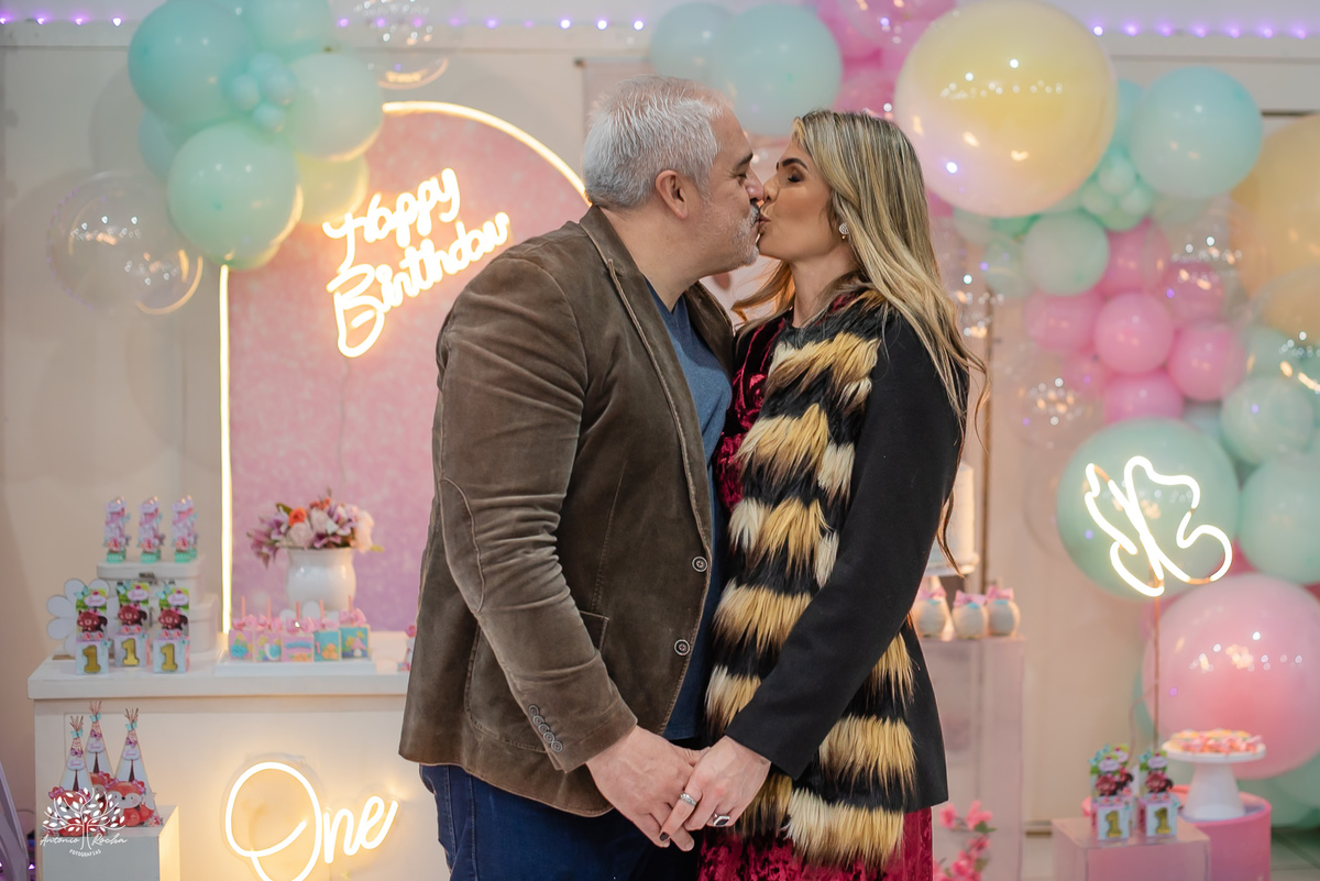 fotografia infantil - primeiro aninho - Arte e Riso - festa infantil - fotografia de aniversário - ensaio infantil - borboletas na decoração  - batizado Yasmin - fotógrafo em Pelotas - Antonio Rocha Fotografias – Fotógrafo Aniversário Infantil