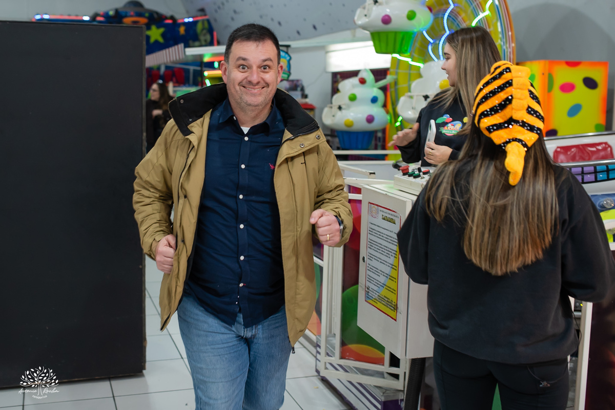 fotografia infantil - primeiro aninho - Arte e Riso - festa infantil - fotografia de aniversário - ensaio infantil - borboletas na decoração  - batizado Yasmin - fotógrafo em Pelotas - Antonio Rocha Fotografias – Fotógrafo Aniversário Infantil