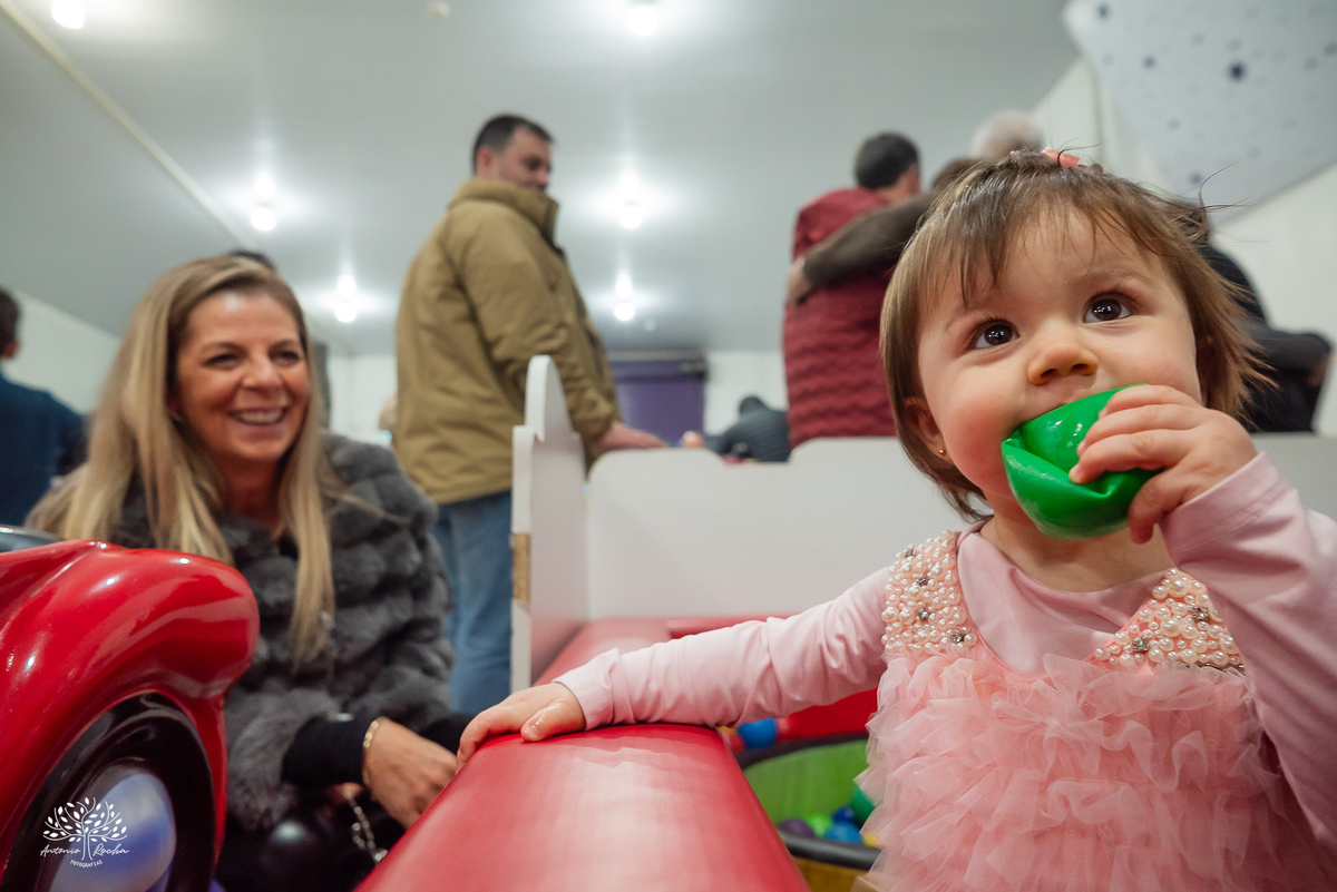fotografia infantil - primeiro aninho - Arte e Riso - festa infantil - fotografia de aniversário - ensaio infantil - borboletas na decoração  - batizado Yasmin - fotógrafo em Pelotas - Antonio Rocha Fotografias – Fotógrafo Aniversário Infantil