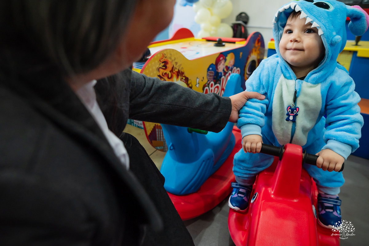 fotografia infantil - personagens favoritos da infância - primeiro aninho - festa de aniversário - fotografia de família - fotografia espontânea - aniversário infantil - fotografia de criança -fotografia profissional - Antonio Rocha Fotografias - Pelotas