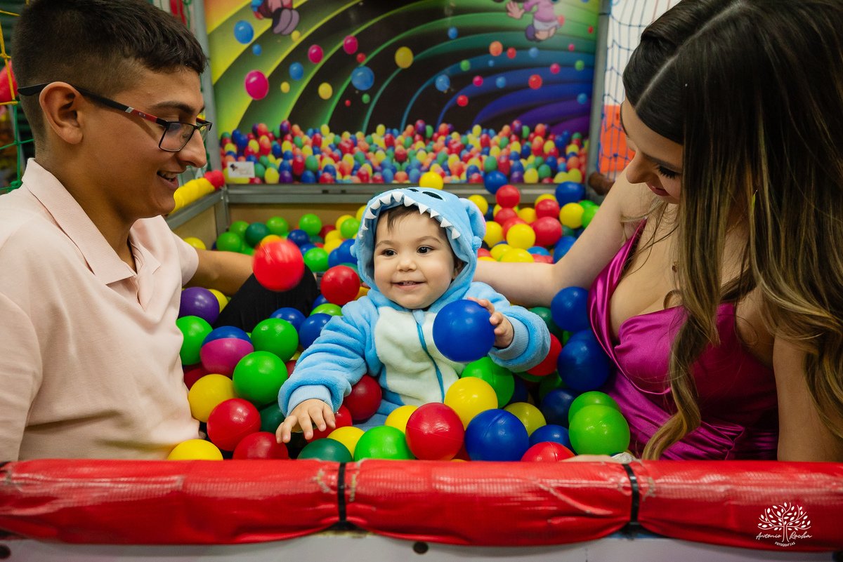 fotografia infantil - personagens favoritos da infância - primeiro aninho - festa de aniversário - fotografia de família - fotografia espontânea - aniversário infantil - fotografia de criança -fotografia profissional - Antonio Rocha Fotografias - Pelotas