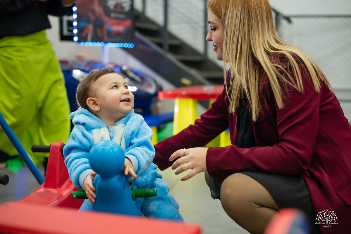fotografia infantil - personagens favoritos da infância - primeiro aninho - festa de aniversário - fotografia de família - fotografia espontânea - aniversário infantil - fotografia de criança -fotografia profissional - Antonio Rocha Fotografias - Pelotas