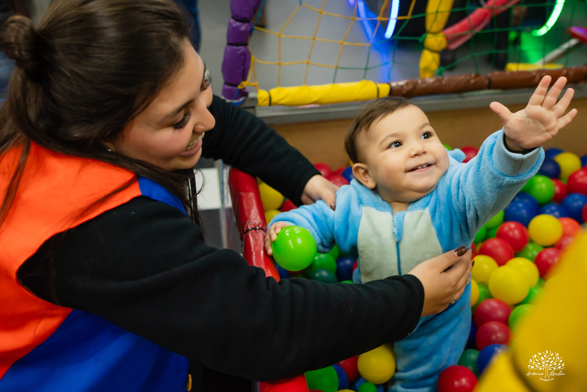 fotografia infantil - personagens favoritos da infância - primeiro aninho - festa de aniversário - fotografia de família - fotografia espontânea - aniversário infantil - fotografia de criança -fotografia profissional - Antonio Rocha Fotografias - Pelotas