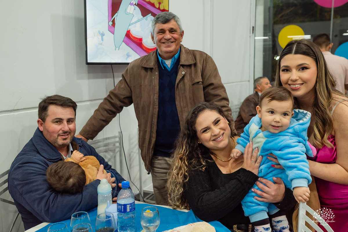 fotografia infantil - personagens favoritos da infância - primeiro aninho - festa de aniversário - fotografia de família - fotografia espontânea - aniversário infantil - fotografia de criança -fotografia profissional - Antonio Rocha Fotografias - Pelotas