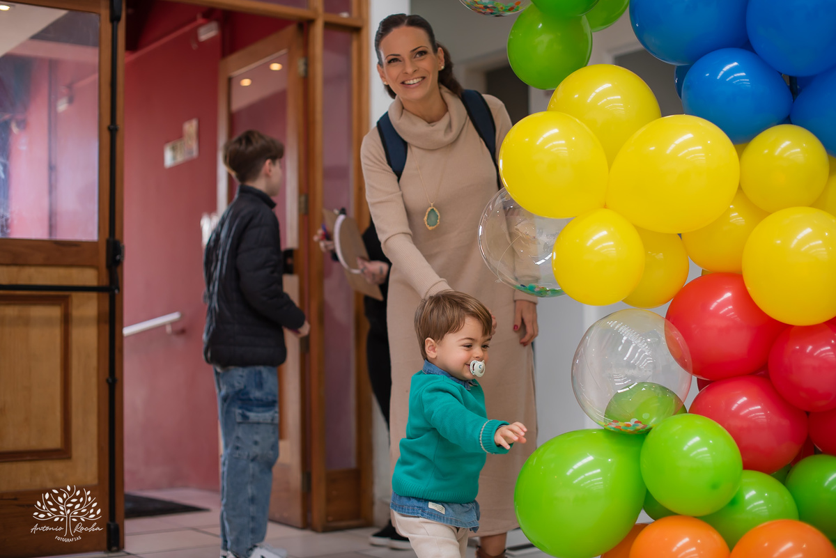 fotografia de aniversário infantil - fotógrafo em Pelotas - Mundo Bita - fotos de crianças - fotografia criativa - fotos espontâneas - fotografia de família - fotógrafo de festas infantis - fotógrafo Antonio Rocha - fotografias Renata Dalbann – Cliff kids