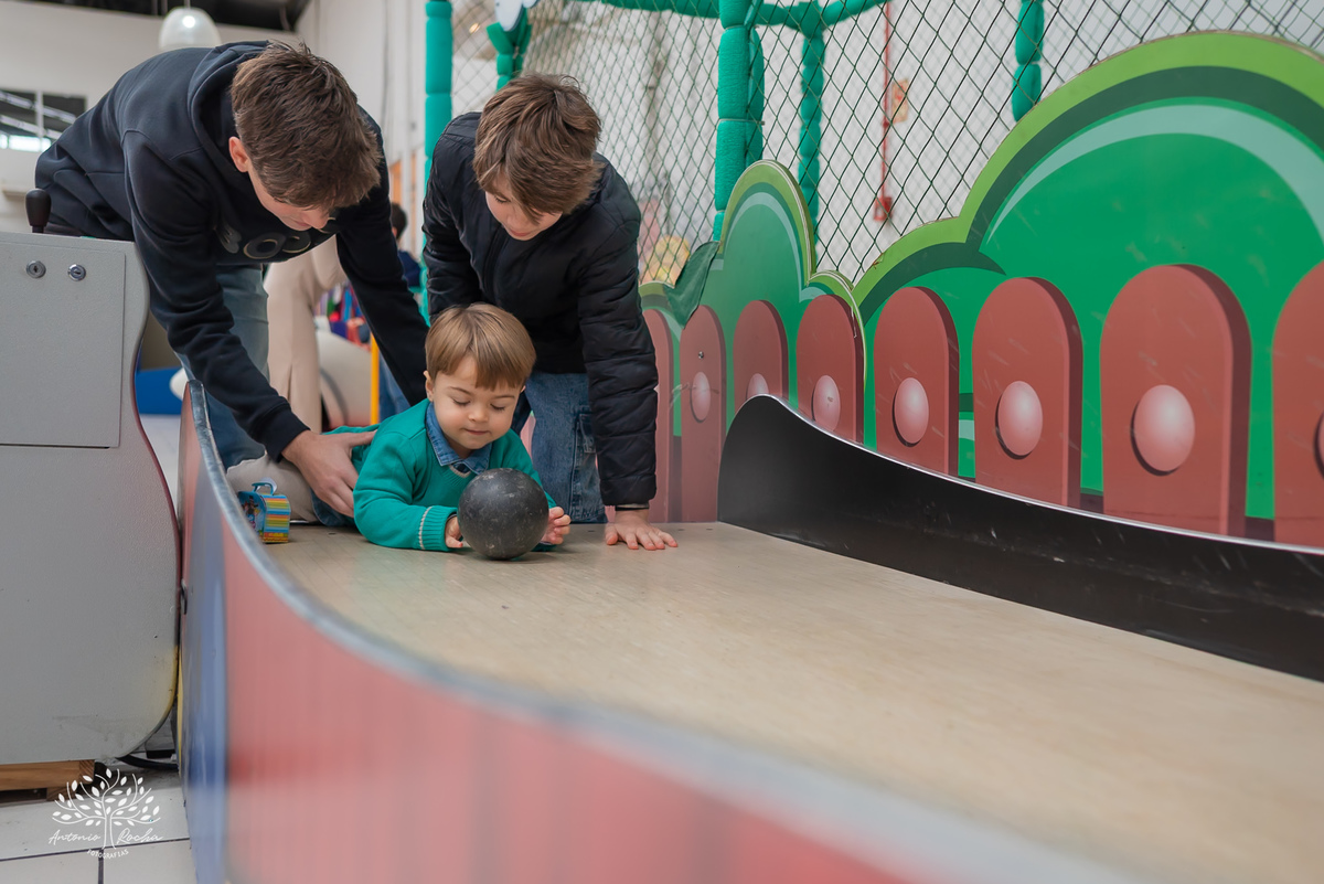fotografia de aniversário infantil - fotógrafo em Pelotas - Mundo Bita - fotos de crianças - fotografia criativa - fotos espontâneas - fotografia de família - fotógrafo de festas infantis - fotógrafo Antonio Rocha - fotografias Renata Dalbann – Cliff kids