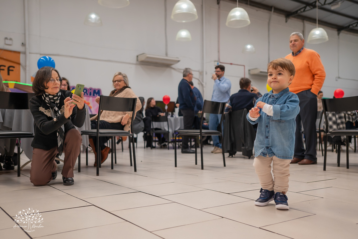 fotografia de aniversário infantil - fotógrafo em Pelotas - Mundo Bita - fotos de crianças - fotografia criativa - fotos espontâneas - fotografia de família - fotógrafo de festas infantis - fotógrafo Antonio Rocha - fotografias Renata Dalbann – Cliff kids
