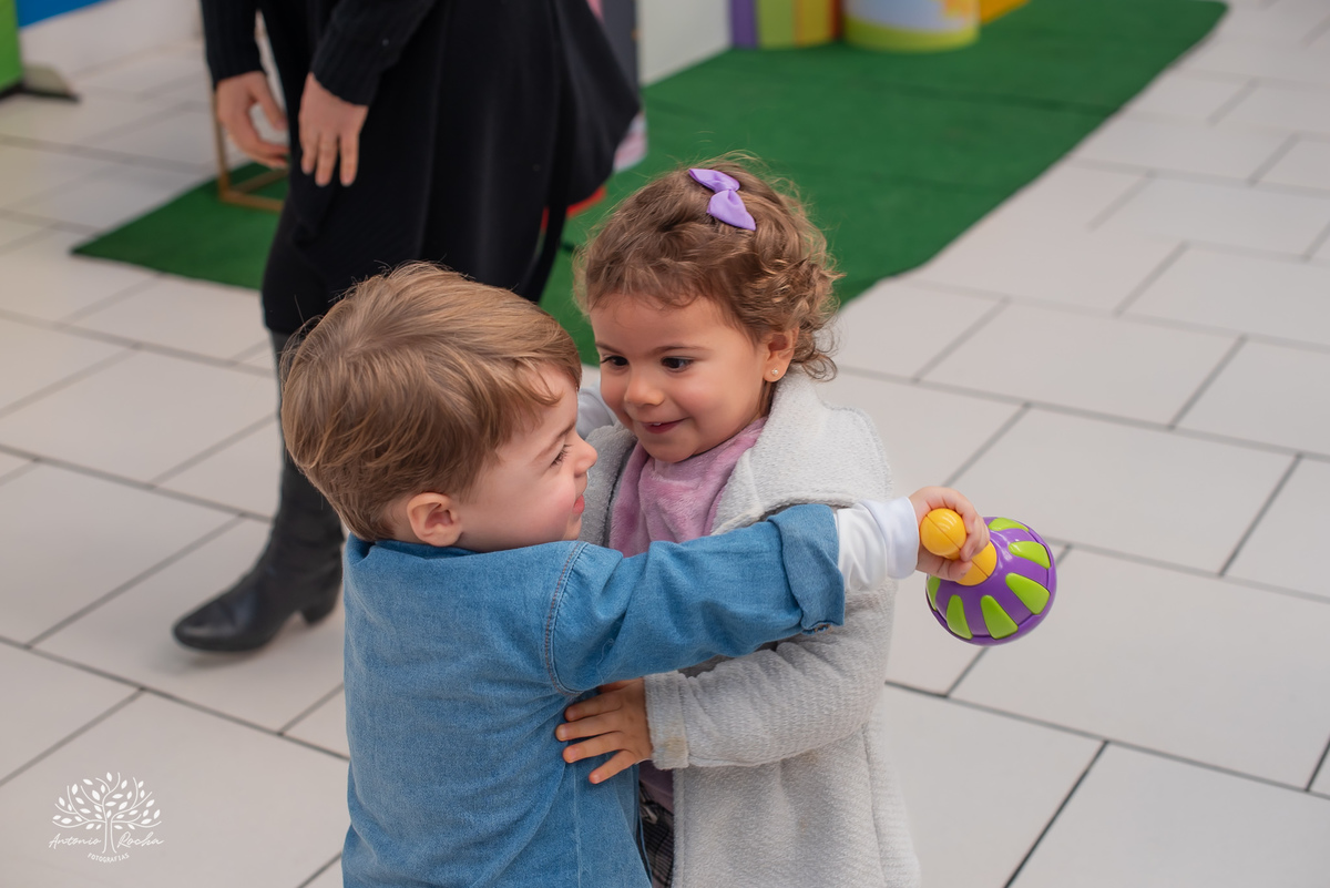 fotografia de aniversário infantil - fotógrafo em Pelotas - Mundo Bita - fotos de crianças - fotografia criativa - fotos espontâneas - fotografia de família - fotógrafo de festas infantis - fotógrafo Antonio Rocha - fotografias Renata Dalbann – Cliff kids