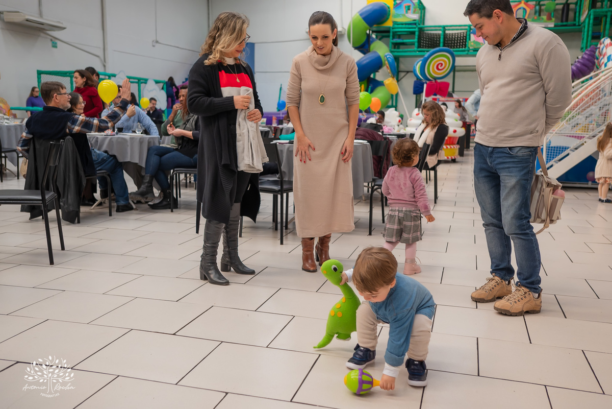 fotografia de aniversário infantil - fotógrafo em Pelotas - Mundo Bita - fotos de crianças - fotografia criativa - fotos espontâneas - fotografia de família - fotógrafo de festas infantis - fotógrafo Antonio Rocha - fotografias Renata Dalbann – Cliff kids