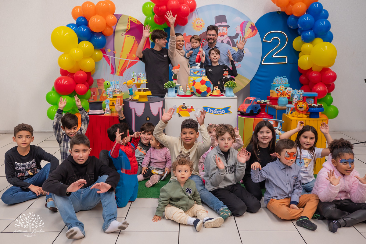 fotografia de aniversário infantil - fotógrafo em Pelotas - Mundo Bita - fotos de crianças - fotografia criativa - fotos espontâneas - fotografia de família - fotógrafo de festas infantis - fotógrafo Antonio Rocha - fotografias Renata Dalbann – Cliff kids