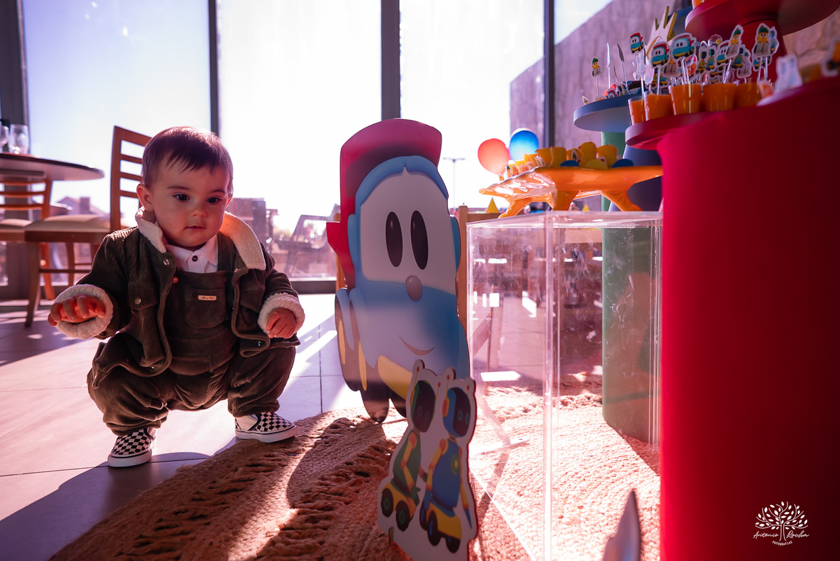 fotógrafo de aniversário infantil - fotografia de festas - primeiro aninho - fotografia infantil criativa - ensaio de aniversário - fotografia espontânea - fotógrafo em Pelotas - fotografia de crianças - fotos de família - Antonio Rocha Fotografias