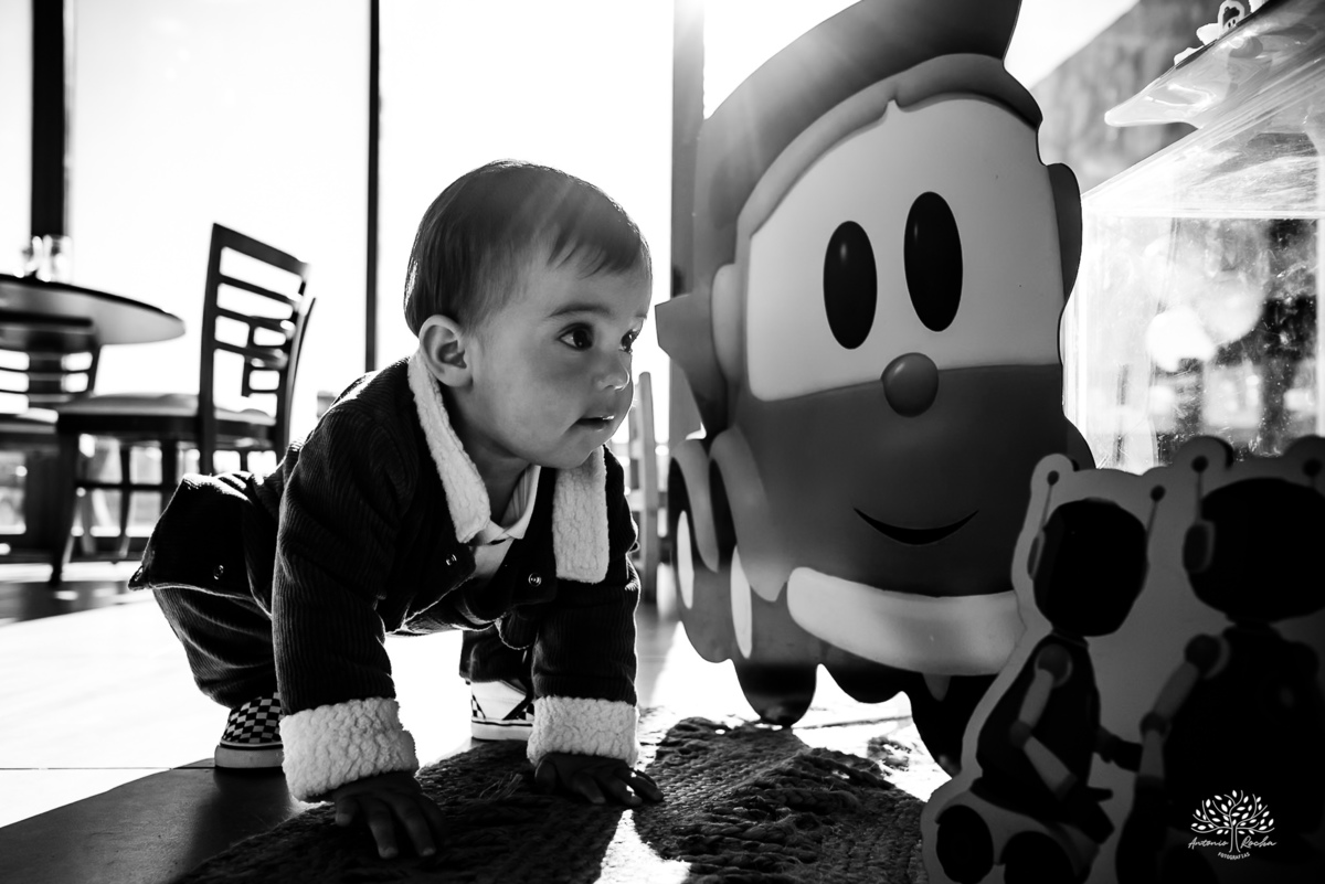 fotógrafo de aniversário infantil - fotografia de festas - primeiro aninho - fotografia infantil criativa - ensaio de aniversário - fotografia espontânea - fotógrafo em Pelotas - fotografia de crianças - fotos de família - Antonio Rocha Fotografias
