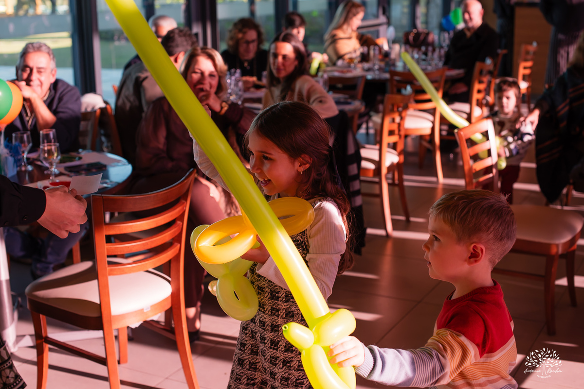 fotógrafo de aniversário infantil - fotografia de festas - primeiro aninho - fotografia infantil criativa - ensaio de aniversário - fotografia espontânea - fotógrafo em Pelotas - fotografia de crianças - fotos de família - Antonio Rocha Fotografias