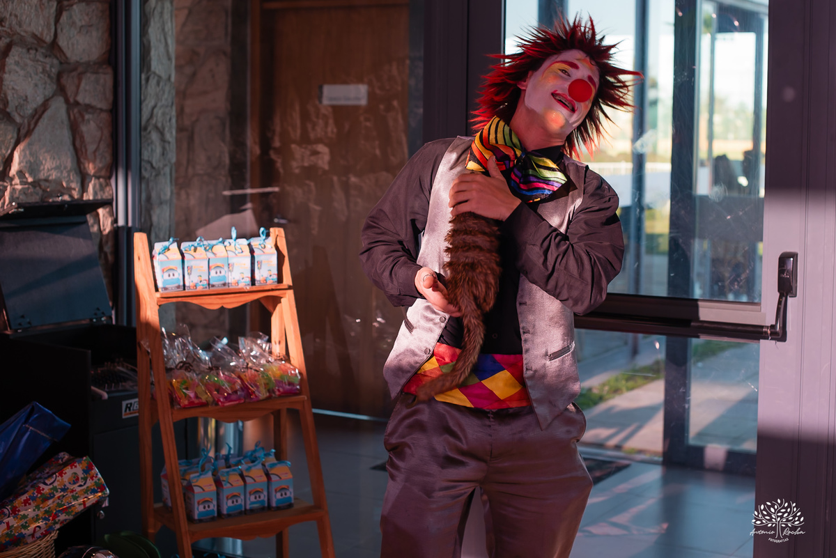 fotógrafo de aniversário infantil - fotografia de festas - primeiro aninho - fotografia infantil criativa - ensaio de aniversário - fotografia espontânea - fotógrafo em Pelotas - fotografia de crianças - fotos de família - Antonio Rocha Fotografias