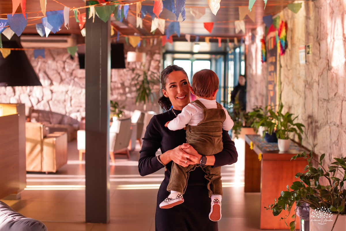 fotógrafo de aniversário infantil - fotografia de festas - primeiro aninho - fotografia infantil criativa - ensaio de aniversário - fotografia espontânea - fotógrafo em Pelotas - fotografia de crianças - fotos de família - Antonio Rocha Fotografias