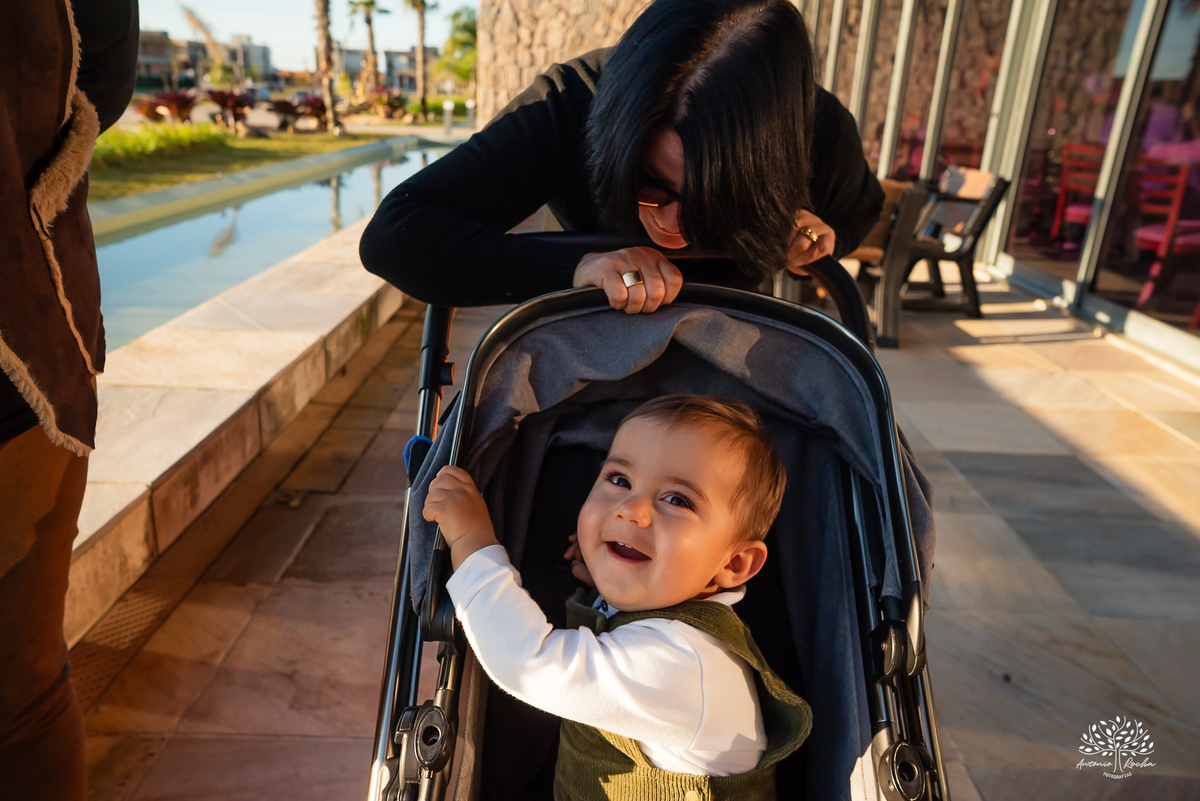 fotógrafo de aniversário infantil - fotografia de festas - primeiro aninho - fotografia infantil criativa - ensaio de aniversário - fotografia espontânea - fotógrafo em Pelotas - fotografia de crianças - fotos de família - Antonio Rocha Fotografias