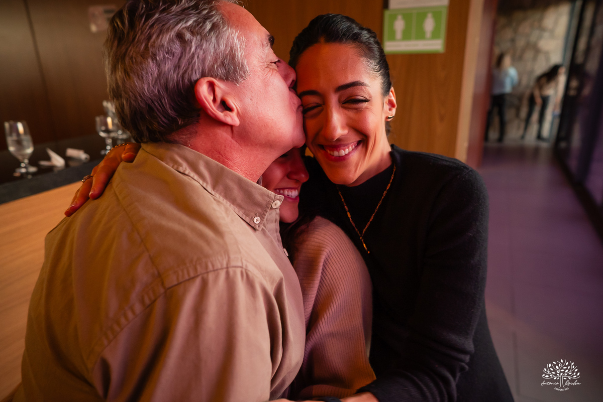 fotógrafo de aniversário infantil - fotografia de festas - primeiro aninho - fotografia infantil criativa - ensaio de aniversário - fotografia espontânea - fotógrafo em Pelotas - fotografia de crianças - fotos de família - Antonio Rocha Fotografias