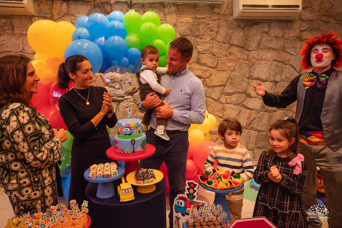 fotógrafo de aniversário infantil - fotografia de festas - primeiro aninho - fotografia infantil criativa - ensaio de aniversário - fotografia espontânea - fotógrafo em Pelotas - fotografia de crianças - fotos de família - Antonio Rocha Fotografias