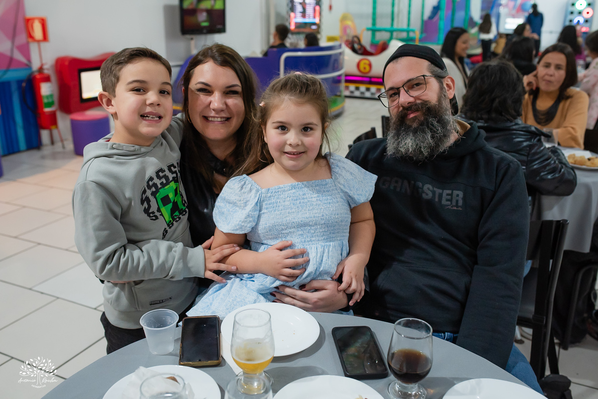 fotografia infantil - fotos espontâneas - ensaio sem poses - fotografia de criança - Clifff Kids - memórias em família - fotografia de aniversário - fotos naturais - Antonio Rocha Fotografias – Pelotas - fotógrafo de crianças -  Stich - angel