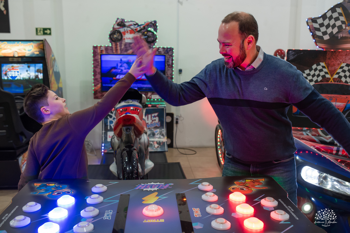 fotografia infantil - reencontros em família - salão Loly Pop - Bobbies Good Desenho - fotos espontâneas - registrar memórias - Antonio Rocha Fotografias - fotógrafo em Pelotas – Loly Pop lembranças da infância - fotos de aniversário - fotografia infantil