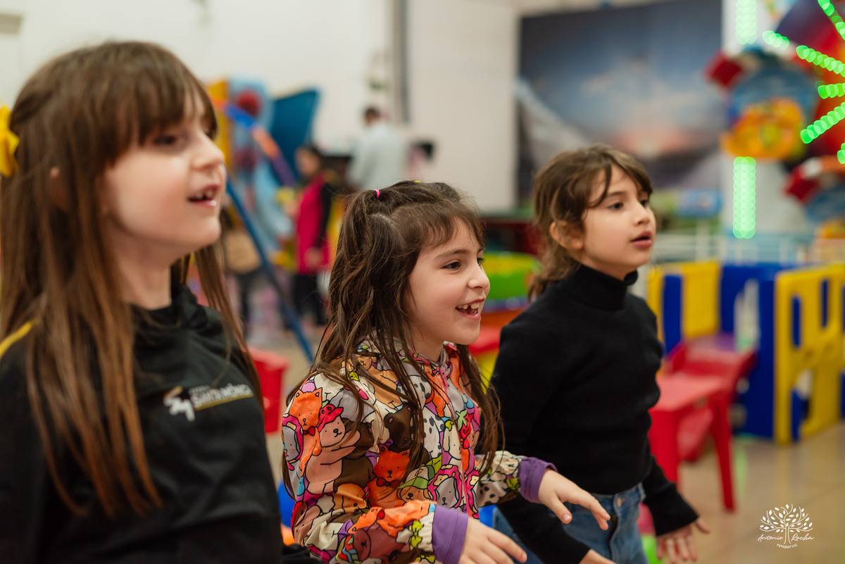 fotografia infantil - reencontros em família - salão Loly Pop - Bobbies Good Desenho - fotos espontâneas - registrar memórias - Antonio Rocha Fotografias - fotógrafo em Pelotas – Loly Pop lembranças da infância - fotos de aniversário - fotografia infantil