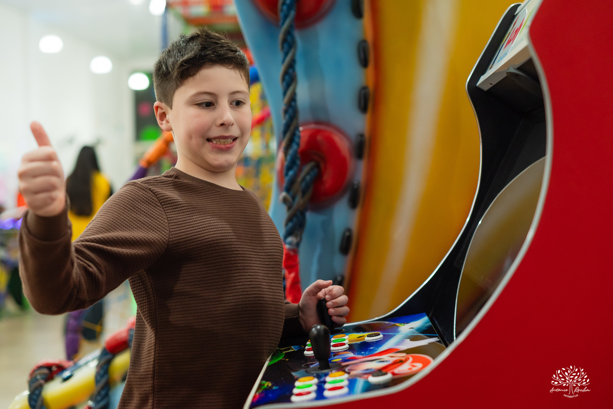 fotografia infantil - reencontros em família - salão Loly Pop - Bobbies Good Desenho - fotos espontâneas - registrar memórias - Antonio Rocha Fotografias - fotógrafo em Pelotas – Loly Pop lembranças da infância - fotos de aniversário - fotografia infantil