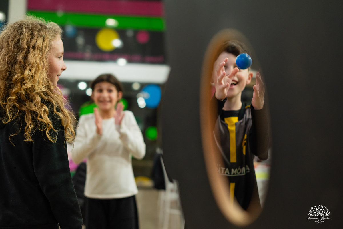 fotografia infantil - reencontros em família - salão Loly Pop - Bobbies Good Desenho - fotos espontâneas - registrar memórias - Antonio Rocha Fotografias - fotógrafo em Pelotas – Loly Pop lembranças da infância - fotos de aniversário - fotografia infantil