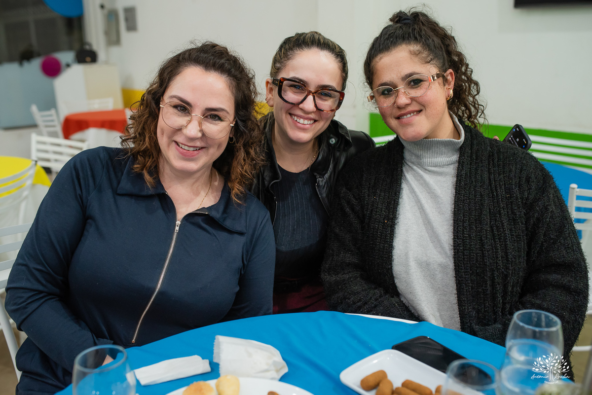 fotografia infantil - reencontros em família - salão Loly Pop - Bobbies Good Desenho - fotos espontâneas - registrar memórias - Antonio Rocha Fotografias - fotógrafo em Pelotas – Loly Pop lembranças da infância - fotos de aniversário - fotografia infantil