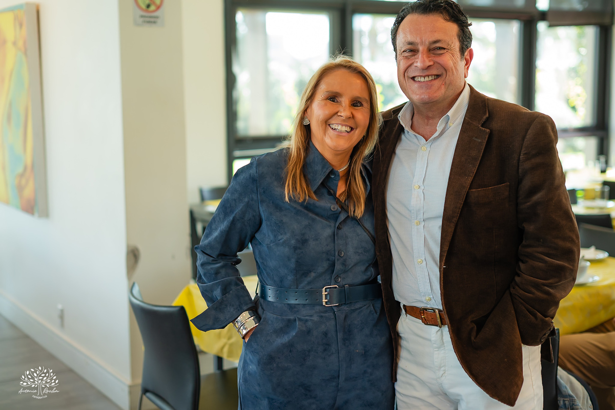 fotografia infantil - fotógrafo de aniversários - registro de infância - festa infantil - fotos espontâneas - fotógrafo em família - lembranças de aniversário - fotografia de criança  - tema Batman - animador Roxito - chuva de neve - Antonio Rochas Fotos