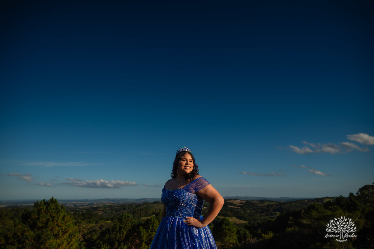 ensaio 15 anos - fotografia debutante - fotos 15 anos Pelotas - ensaio debutante Parque Stone Land - pôr do sol fotos debutante - fotografia espontânea - ensaio externo 15 anos - fotógrafos em Pelotas - Antonio Rocha Fotografias - vestido de 15