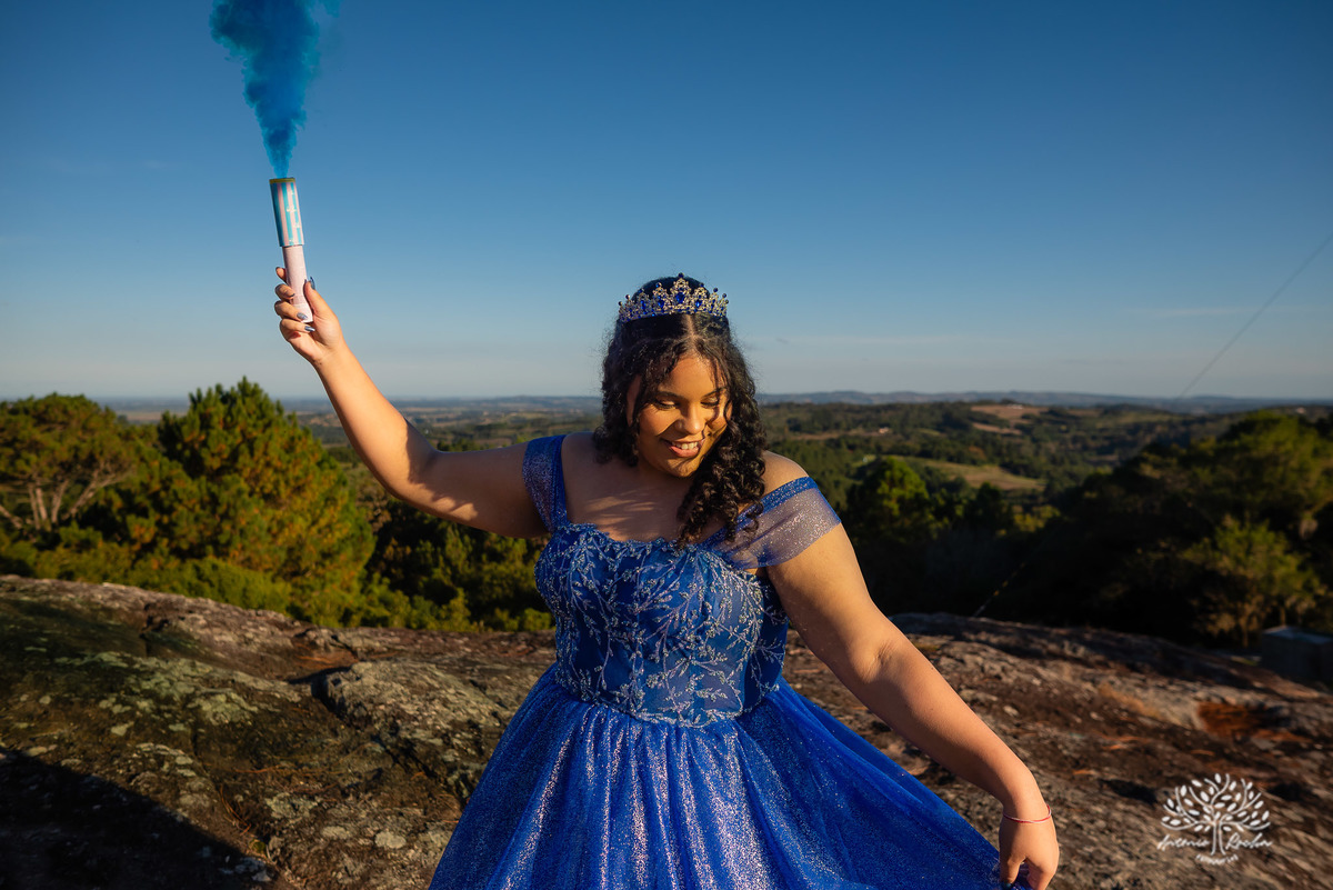 ensaio 15 anos - fotografia debutante - fotos 15 anos Pelotas - ensaio debutante Parque Stone Land - pôr do sol fotos debutante - fotografia espontânea - ensaio externo 15 anos - fotógrafos em Pelotas - Antonio Rocha Fotografias - vestido de 15