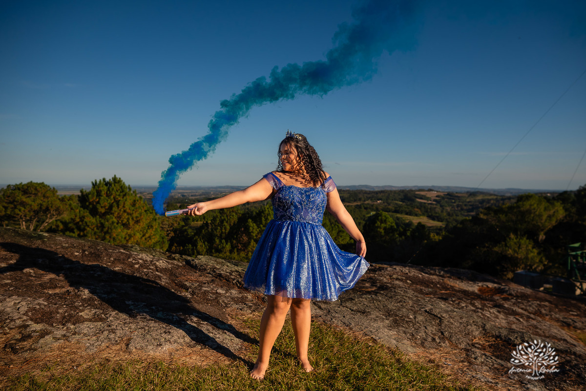 ensaio 15 anos - fotografia debutante - fotos 15 anos Pelotas - ensaio debutante Parque Stone Land - pôr do sol fotos debutante - fotografia espontânea - ensaio externo 15 anos - fotógrafos em Pelotas - Antonio Rocha Fotografias - vestido de 15