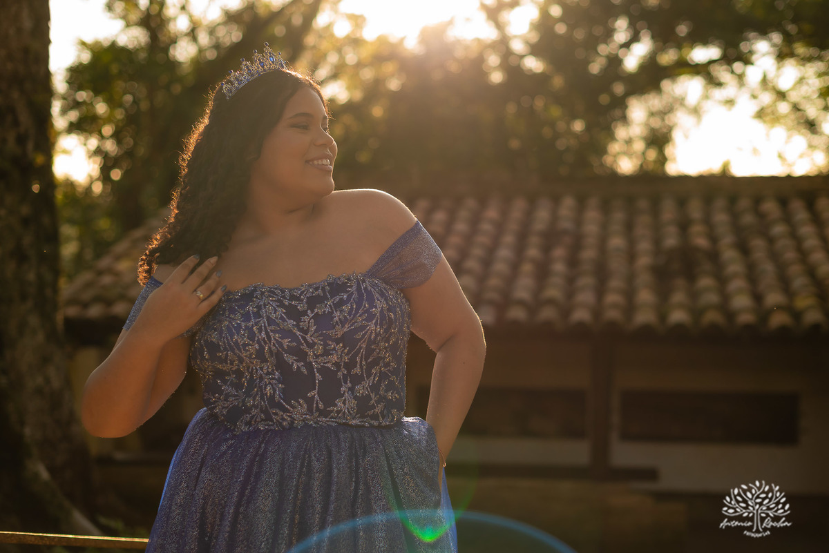 ensaio 15 anos - fotografia debutante - fotos 15 anos Pelotas - ensaio debutante Parque Stone Land - pôr do sol fotos debutante - fotografia espontânea - ensaio externo 15 anos - fotógrafos em Pelotas - Antonio Rocha Fotografias - vestido de 15