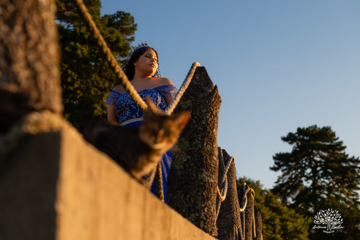 ensaio 15 anos - fotografia debutante - fotos 15 anos Pelotas - ensaio debutante Parque Stone Land - pôr do sol fotos debutante - fotografia espontânea - ensaio externo 15 anos - fotógrafos em Pelotas - Antonio Rocha Fotografias - vestido de 15