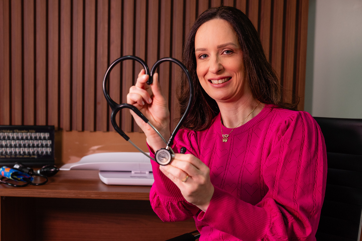 ensaio profissional - fotografia corporativa - fotos profissionais - fotografia de médicos - fotografia de profissionais da saúde - fotografia humanizada - retrato profissional - conexão com  público - ensaio autêntico - Pelotas - Antonio Rocha Fotografia