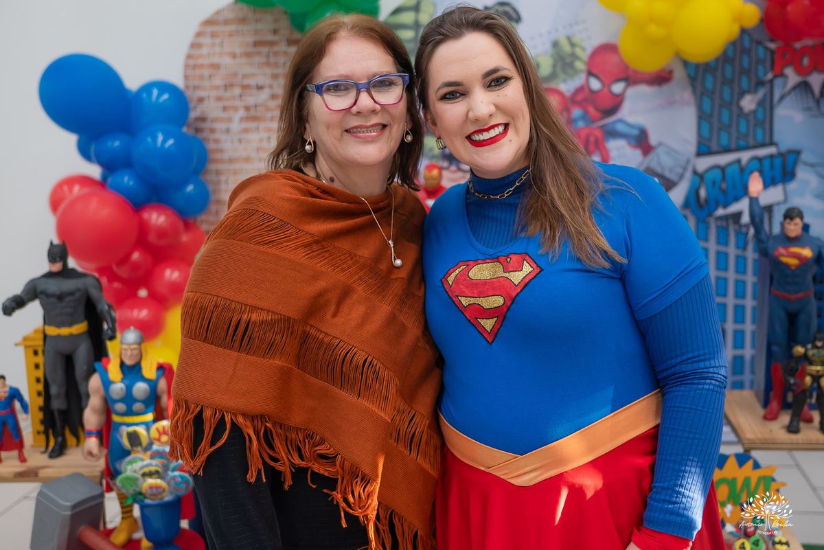 fotografia de aniversário infantil - fotógrafo em Pelotas - fotos criativas de crianças - fotos de família - ensaio infantil - decoração de festa infantil - Homem-Aranha festa - super-heróis  - Cliff Kids -  Antonio Rocha Fotografias- Renata Dalbann