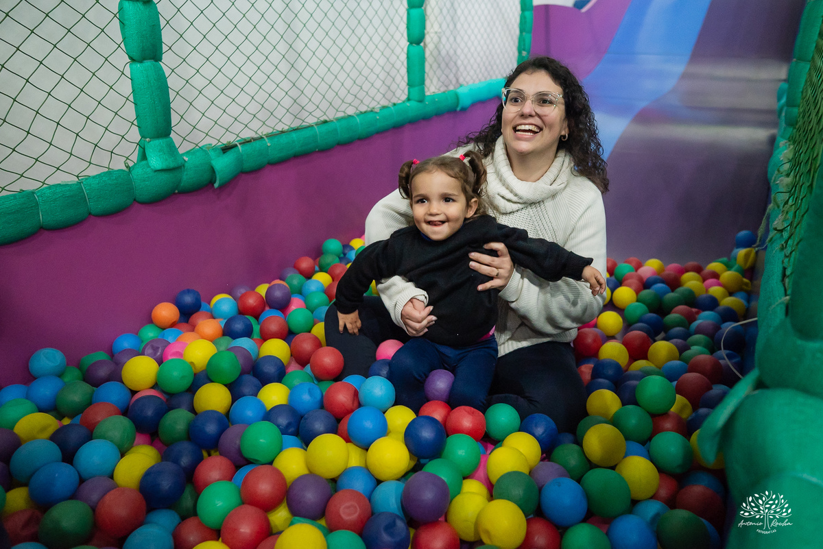 fotografia de aniversário infantil - fotógrafo em Pelotas - fotos criativas de crianças - fotos de família - ensaio infantil - decoração de festa infantil - Homem-Aranha festa - super-heróis  - Cliff Kids -  Antonio Rocha Fotografias- Renata Dalbann