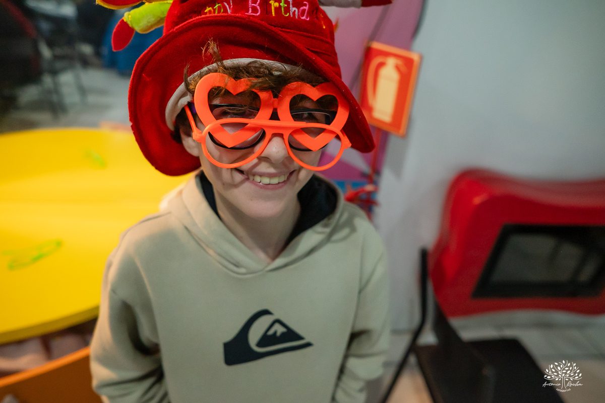 fotografia de aniversário infantil - fotógrafo em Pelotas - fotos criativas de crianças - fotos de família - ensaio infantil - decoração de festa infantil - Homem-Aranha festa - super-heróis  - Cliff Kids -  Antonio Rocha Fotografias- Renata Dalbann