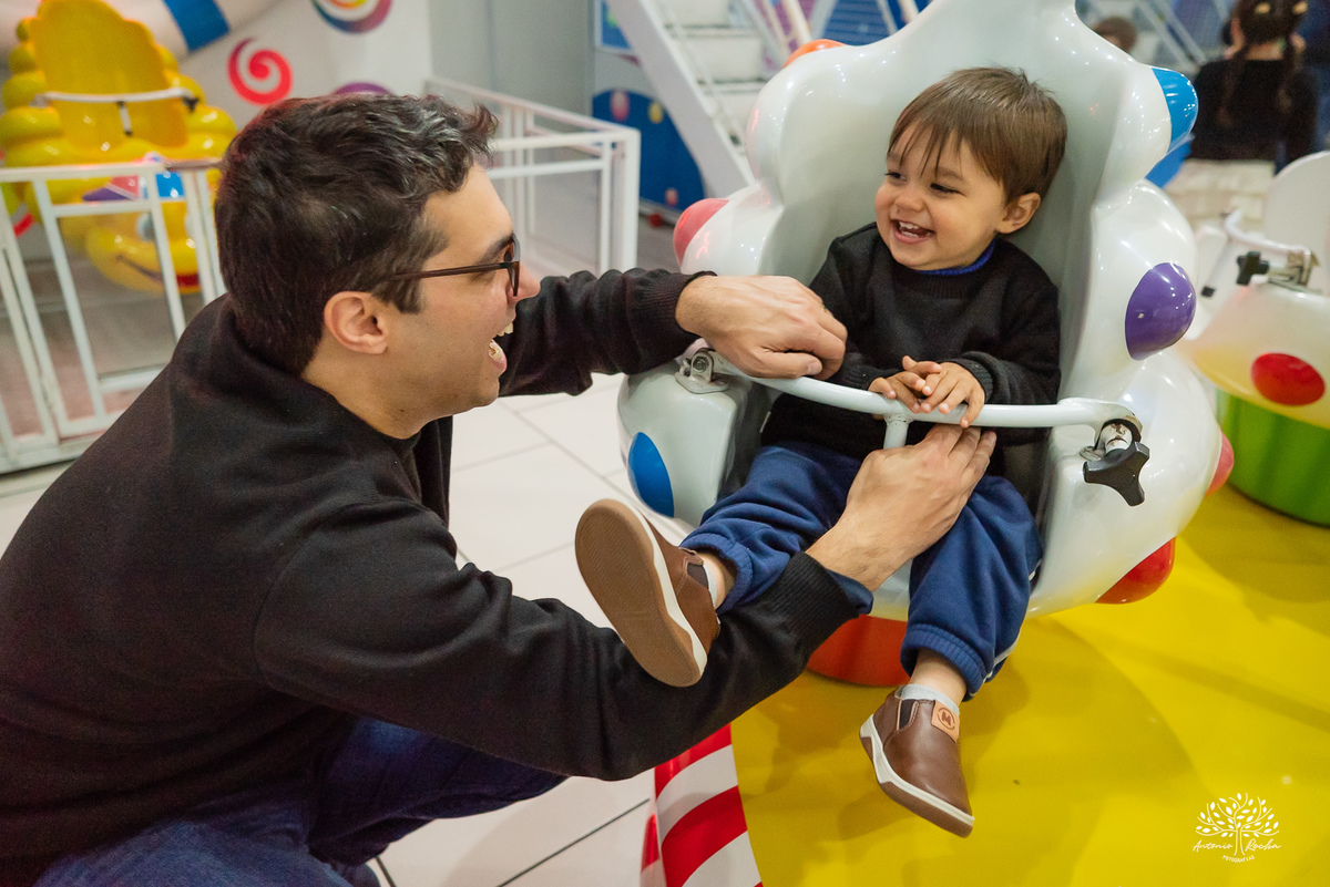 fotografia de aniversário infantil - fotógrafo em Pelotas - fotos criativas de crianças - fotos de família - ensaio infantil - decoração de festa infantil - Homem-Aranha festa - super-heróis  - Cliff Kids -  Antonio Rocha Fotografias- Renata Dalbann