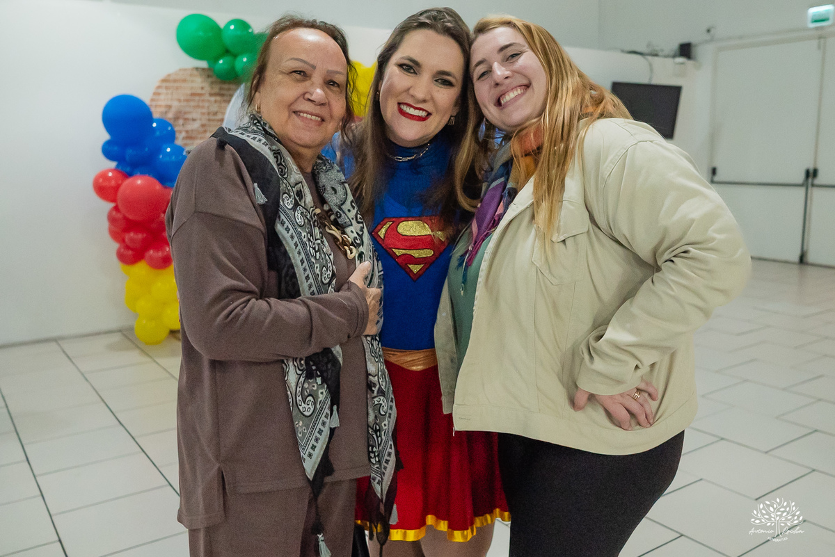 fotografia de aniversário infantil - fotógrafo em Pelotas - fotos criativas de crianças - fotos de família - ensaio infantil - decoração de festa infantil - Homem-Aranha festa - super-heróis  - Cliff Kids -  Antonio Rocha Fotografias- Renata Dalbann