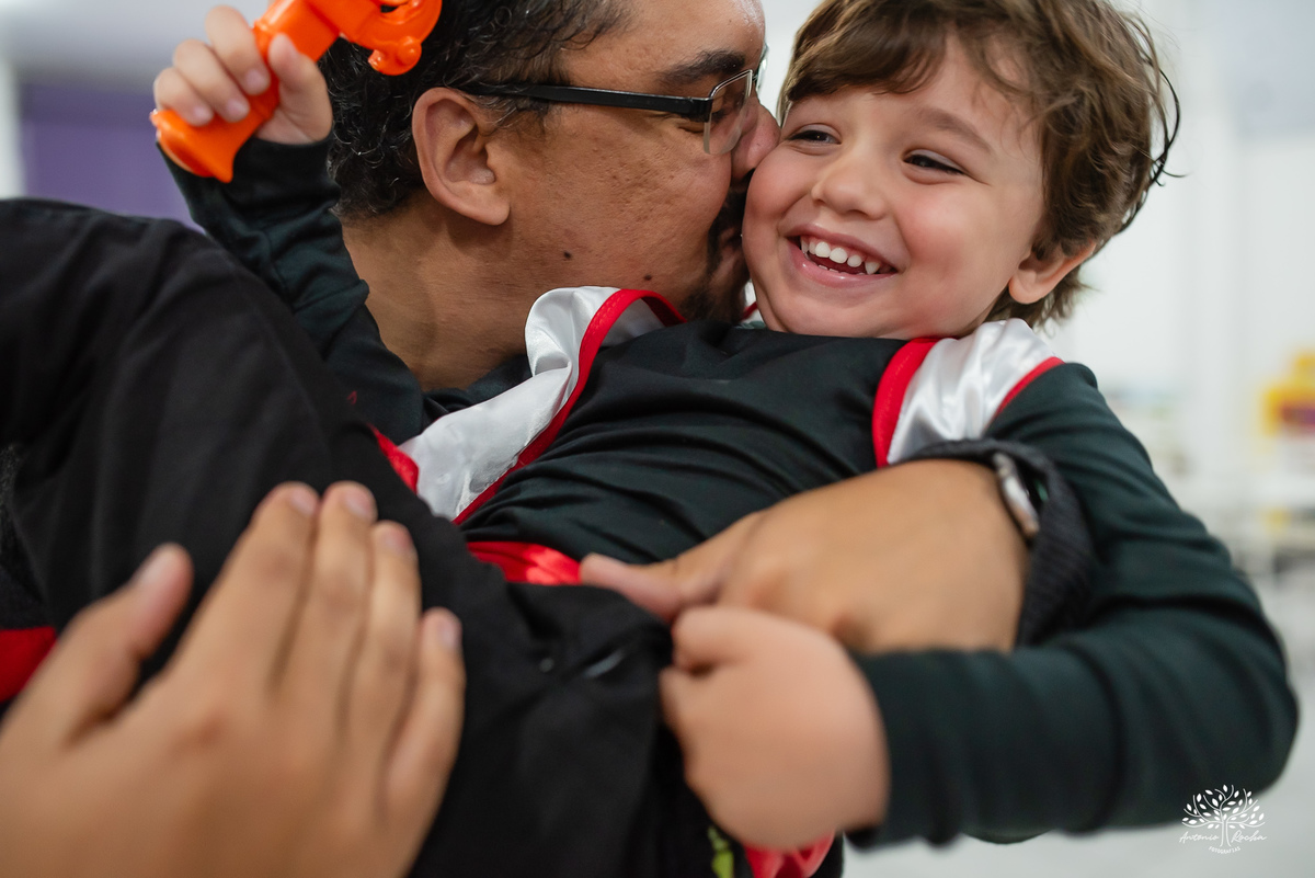 fotografia infantil - festa pirata - fotos criativas - fotografia de aniversário - fotógrafo em Pelotas - Antonio Rocha Fotografias - infância e memórias - fotografia espontânea - Arte e Riso - fotografia de família - fotos divertidas - parabéns - docinho