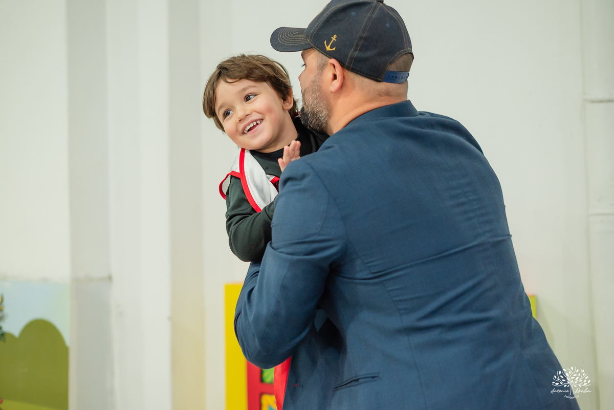 fotografia infantil - festa pirata - fotos criativas - fotografia de aniversário - fotógrafo em Pelotas - Antonio Rocha Fotografias - infância e memórias - fotografia espontânea - Arte e Riso - fotografia de família - fotos divertidas - parabéns - docinho