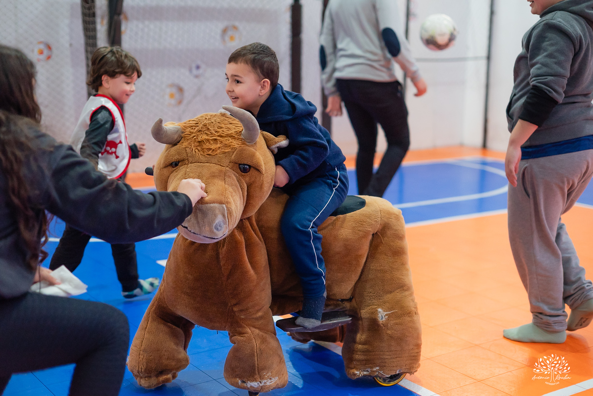 fotografia infantil - festa pirata - fotos criativas - fotografia de aniversário - fotógrafo em Pelotas - Antonio Rocha Fotografias - infância e memórias - fotografia espontânea - Arte e Riso - fotografia de família - fotos divertidas - parabéns - docinho