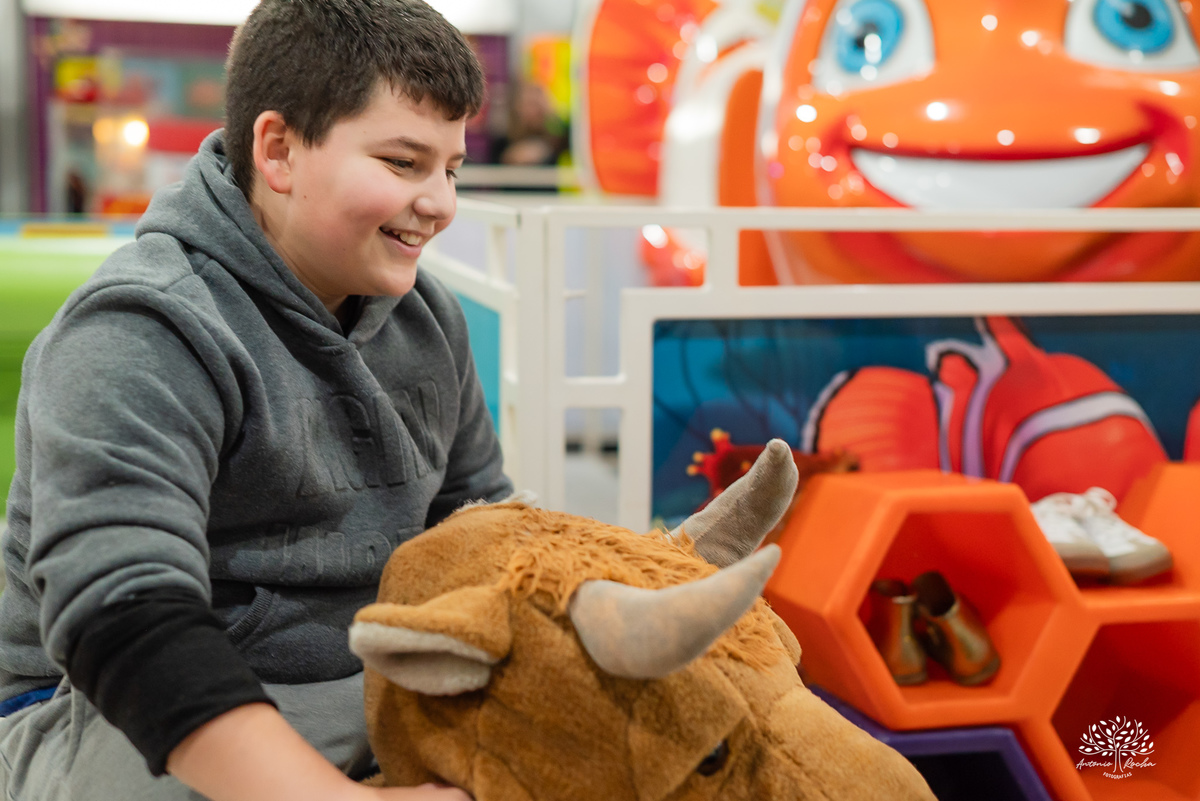 fotografia infantil - festa pirata - fotos criativas - fotografia de aniversário - fotógrafo em Pelotas - Antonio Rocha Fotografias - infância e memórias - fotografia espontânea - Arte e Riso - fotografia de família - fotos divertidas - parabéns - docinho