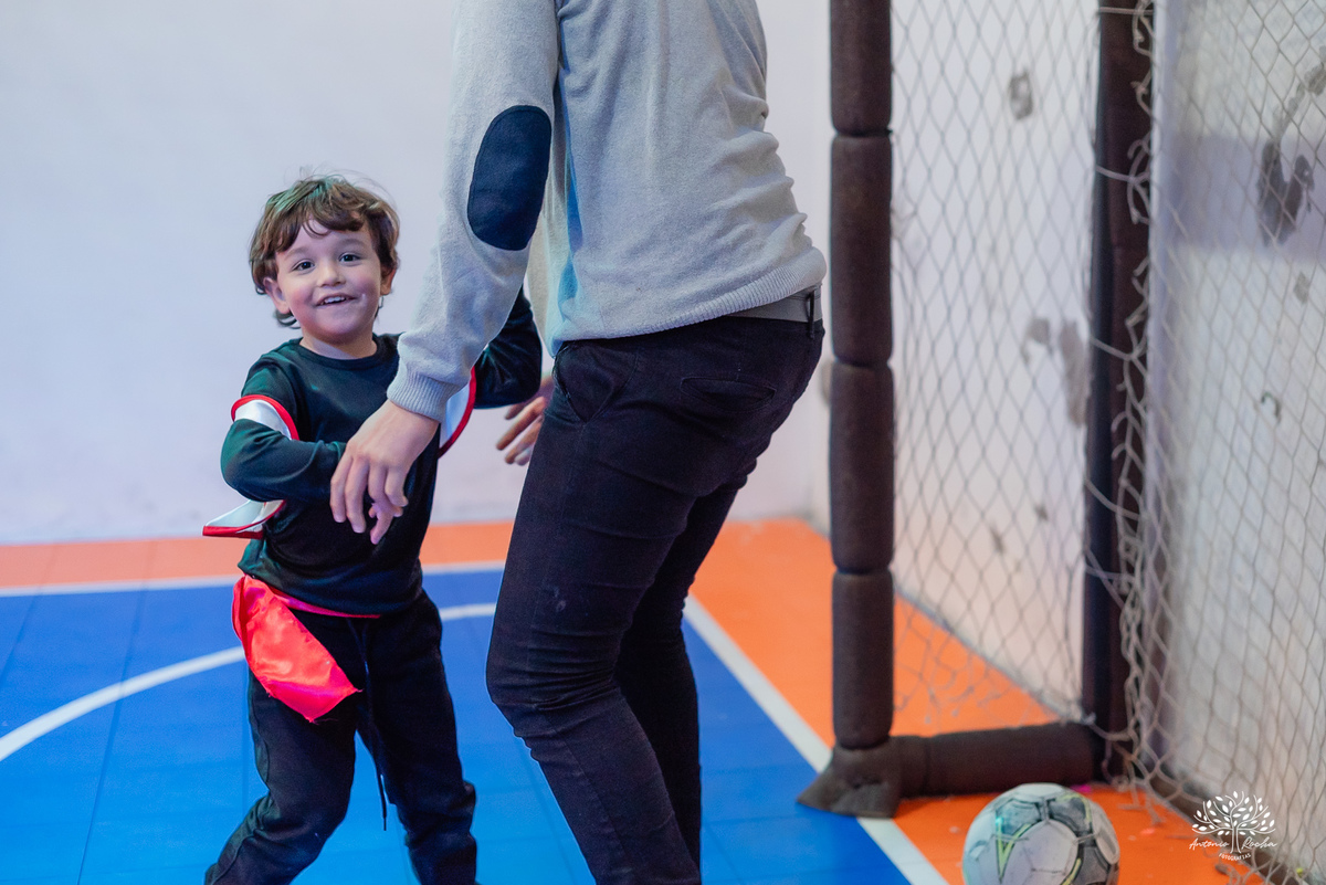 fotografia infantil - festa pirata - fotos criativas - fotografia de aniversário - fotógrafo em Pelotas - Antonio Rocha Fotografias - infância e memórias - fotografia espontânea - Arte e Riso - fotografia de família - fotos divertidas - parabéns - docinho